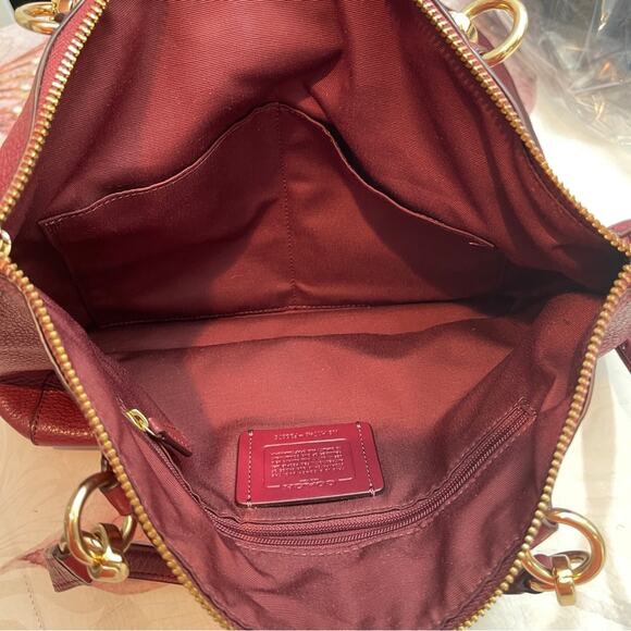 Coach Small Kelsey Handbag / Crossbody Purse F36675 - Picture 9 of 16